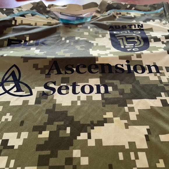 Austin Bold FC Limited Edition Military Jersey - Picture 5 of 8